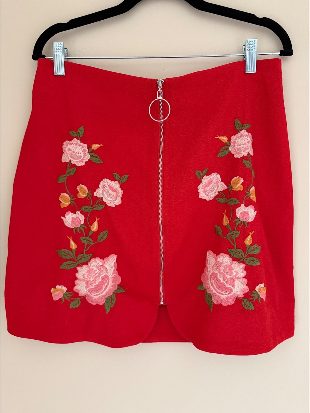 L Blu Pepper red embroidered skirt